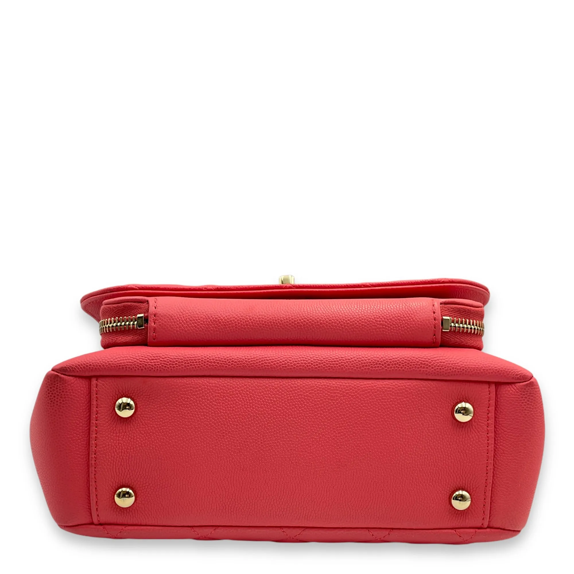 Business Affinity Flap Medium Coral Crossbody Bag in Caviar Leather, Gold hardware