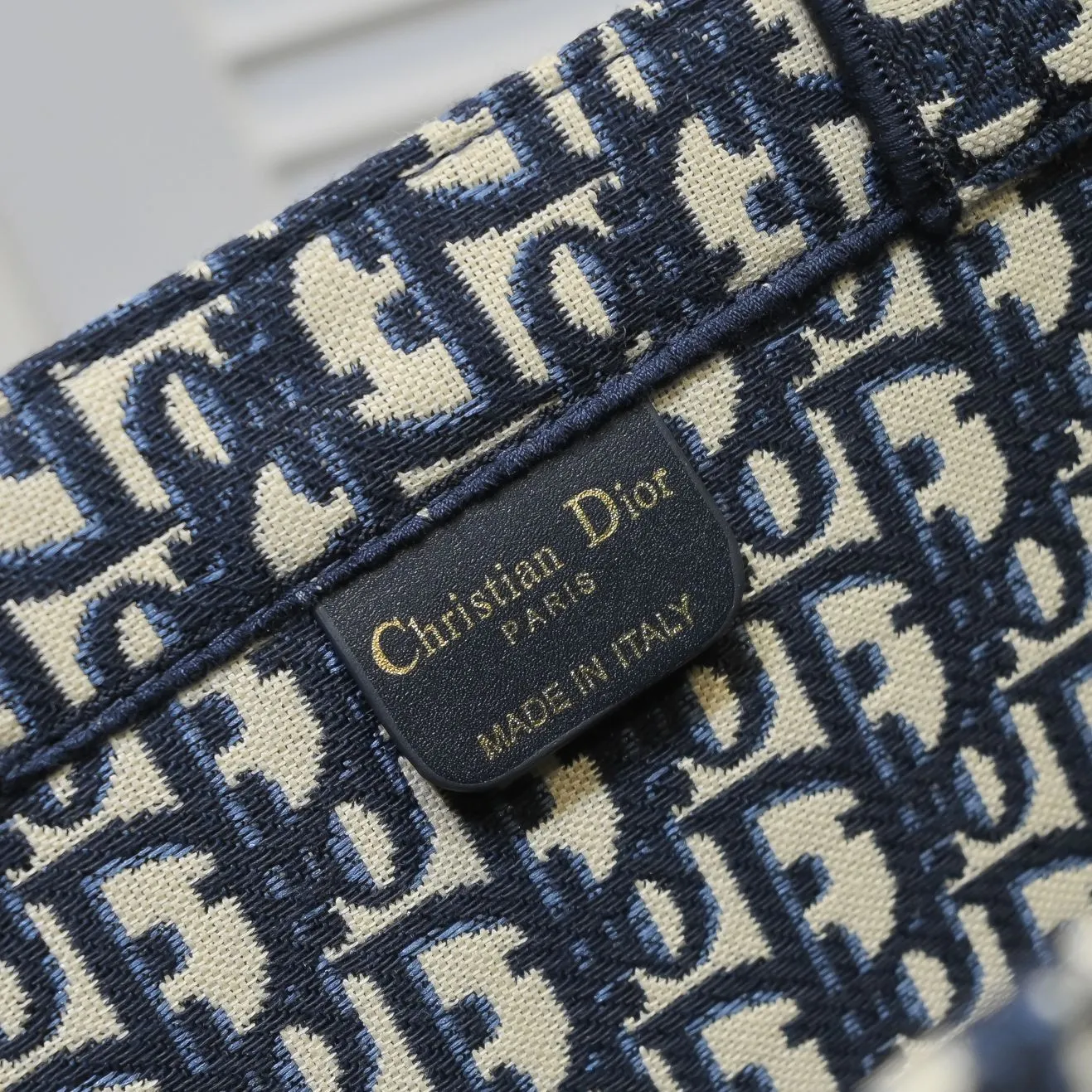 Designer Handbags DR 290