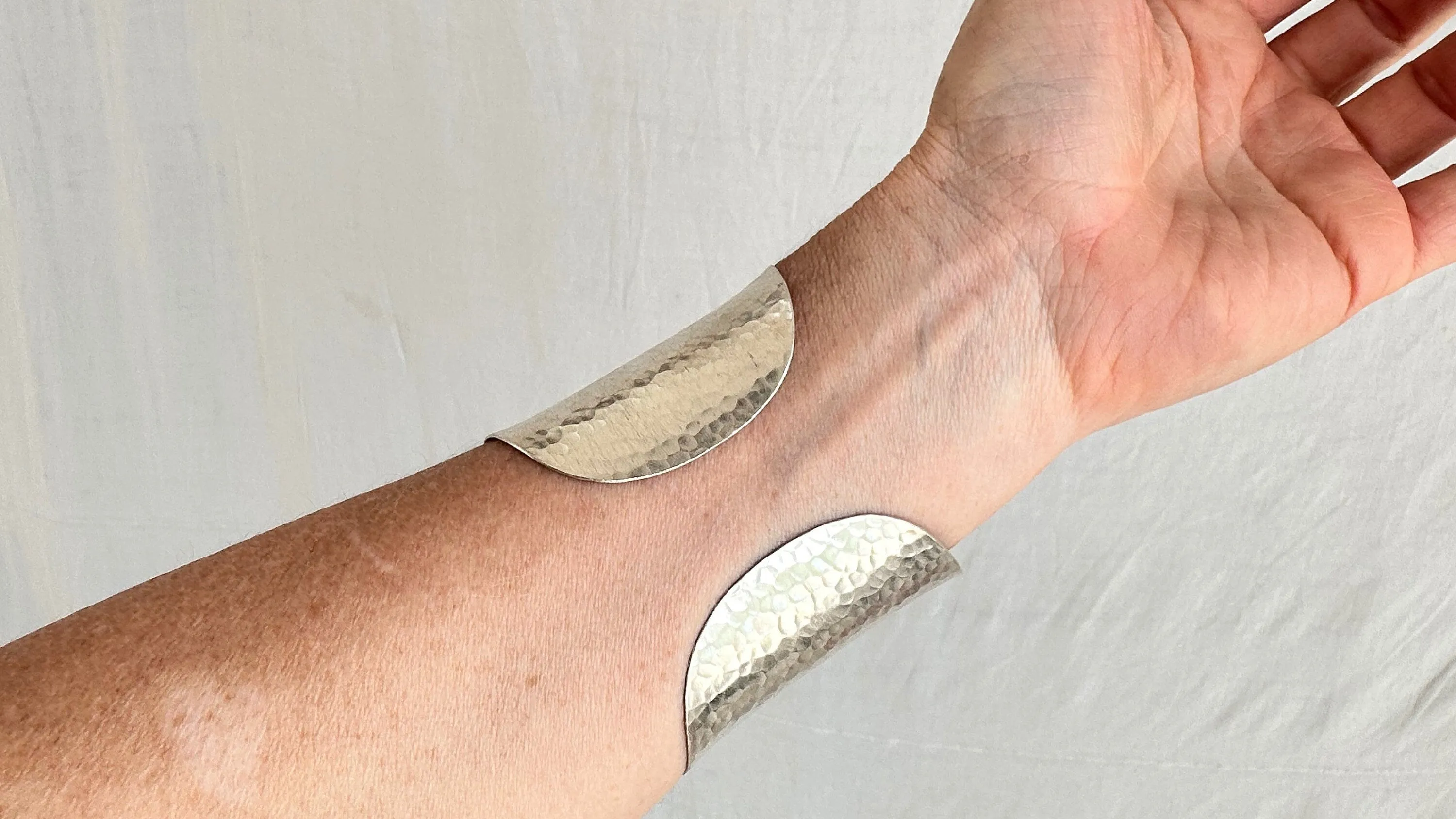 Karen Hill Tribe Sterling Silver PAIR Cuffs. Chunky. Gorgeous. 1017