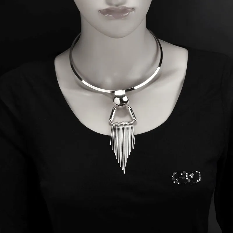 Ladies Silver Bold Ring Statement Stripe Triangle Tassel Pendant Choker Necklace