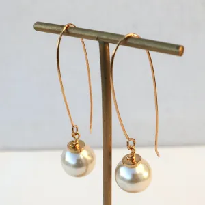 Pearl and Gold Earrings