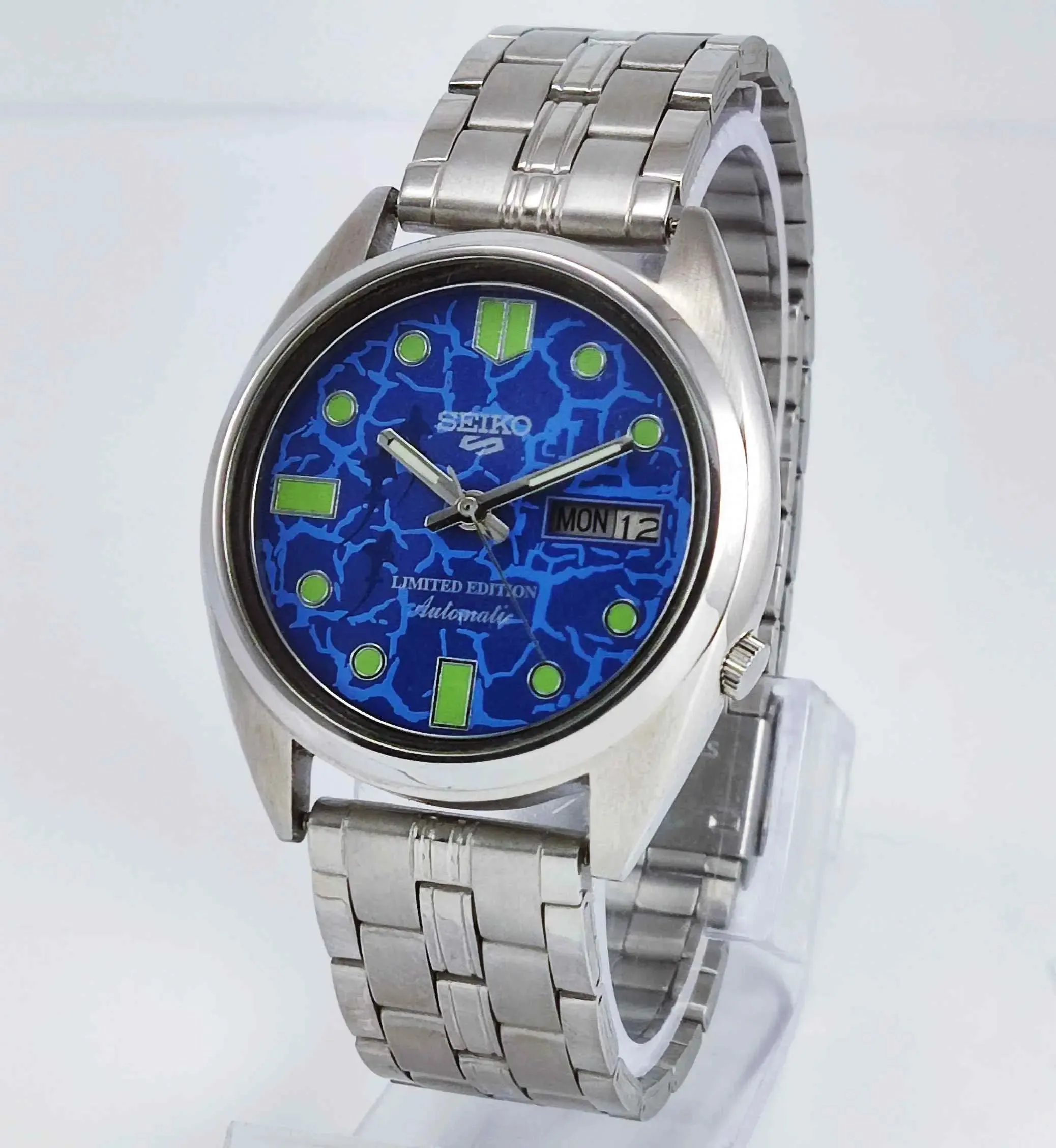 Seiko 5 Automatic 7009A Blue Dial 17 Jewels Men's Watch