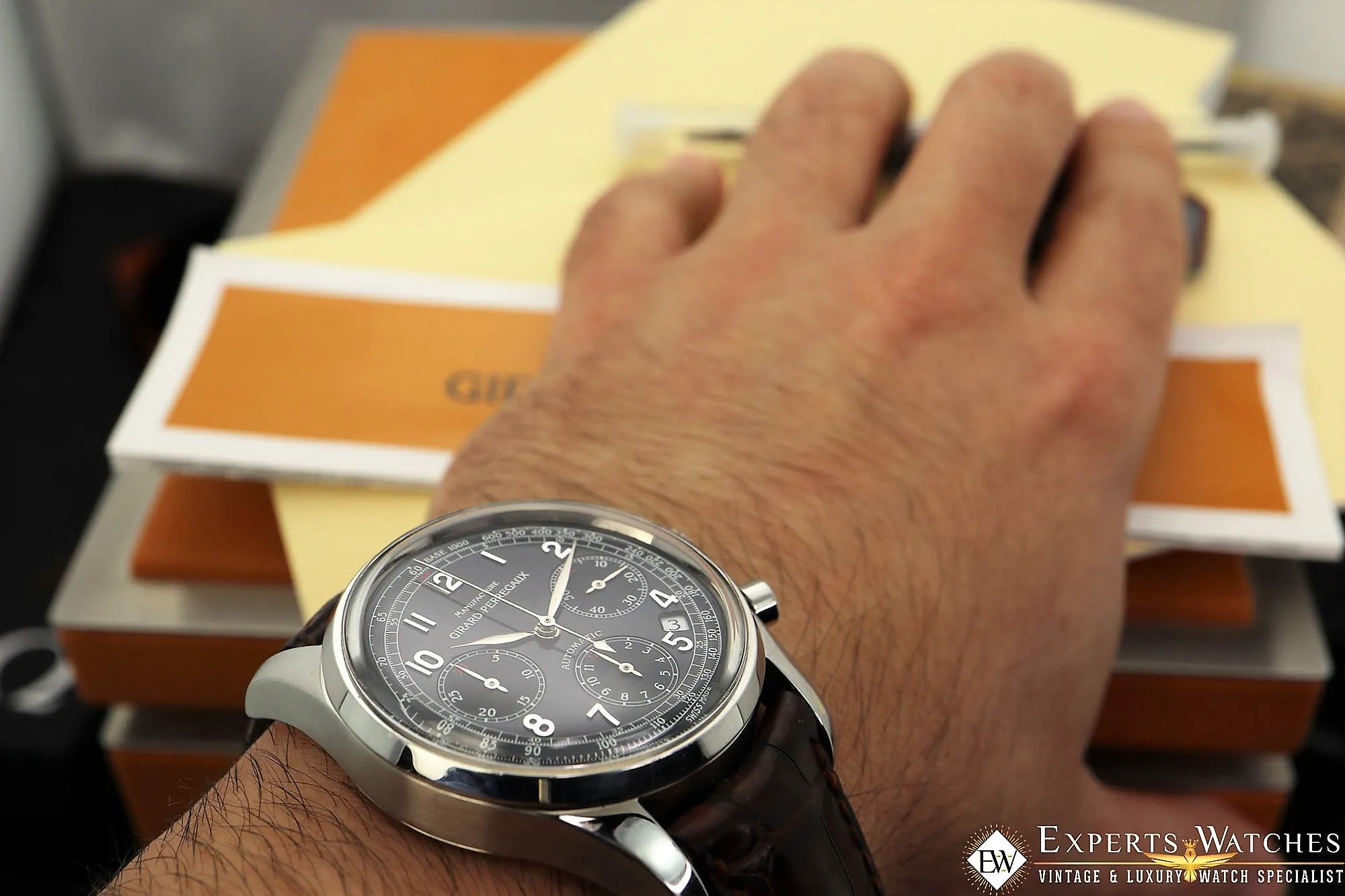 Sold!!! GIRARD PERREGAUX CLASSIC 1999 Ref. 4946 Chronograph 38mm Automatic CAL 3370 GP
