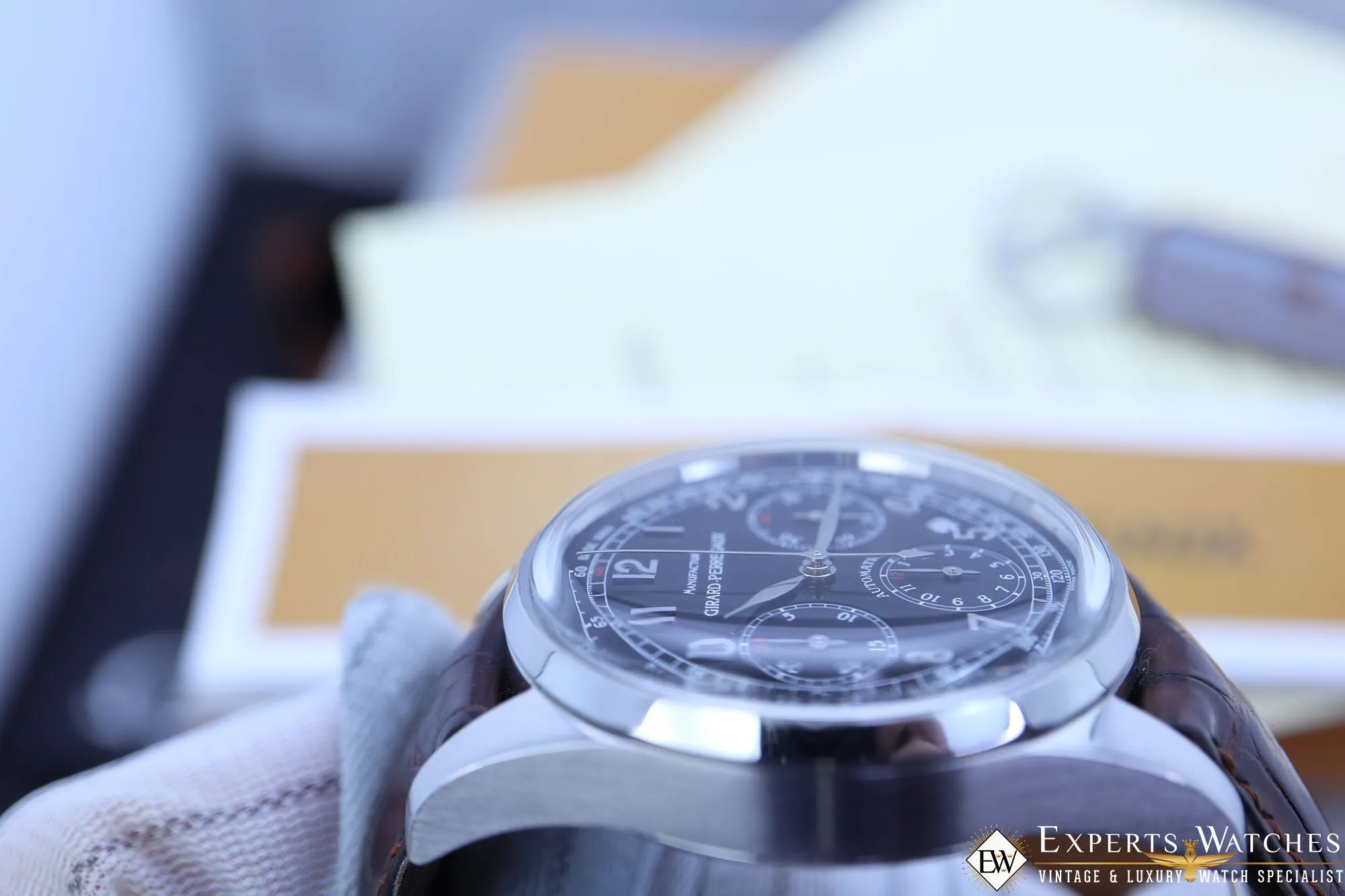 Sold!!! GIRARD PERREGAUX CLASSIC 1999 Ref. 4946 Chronograph 38mm Automatic CAL 3370 GP