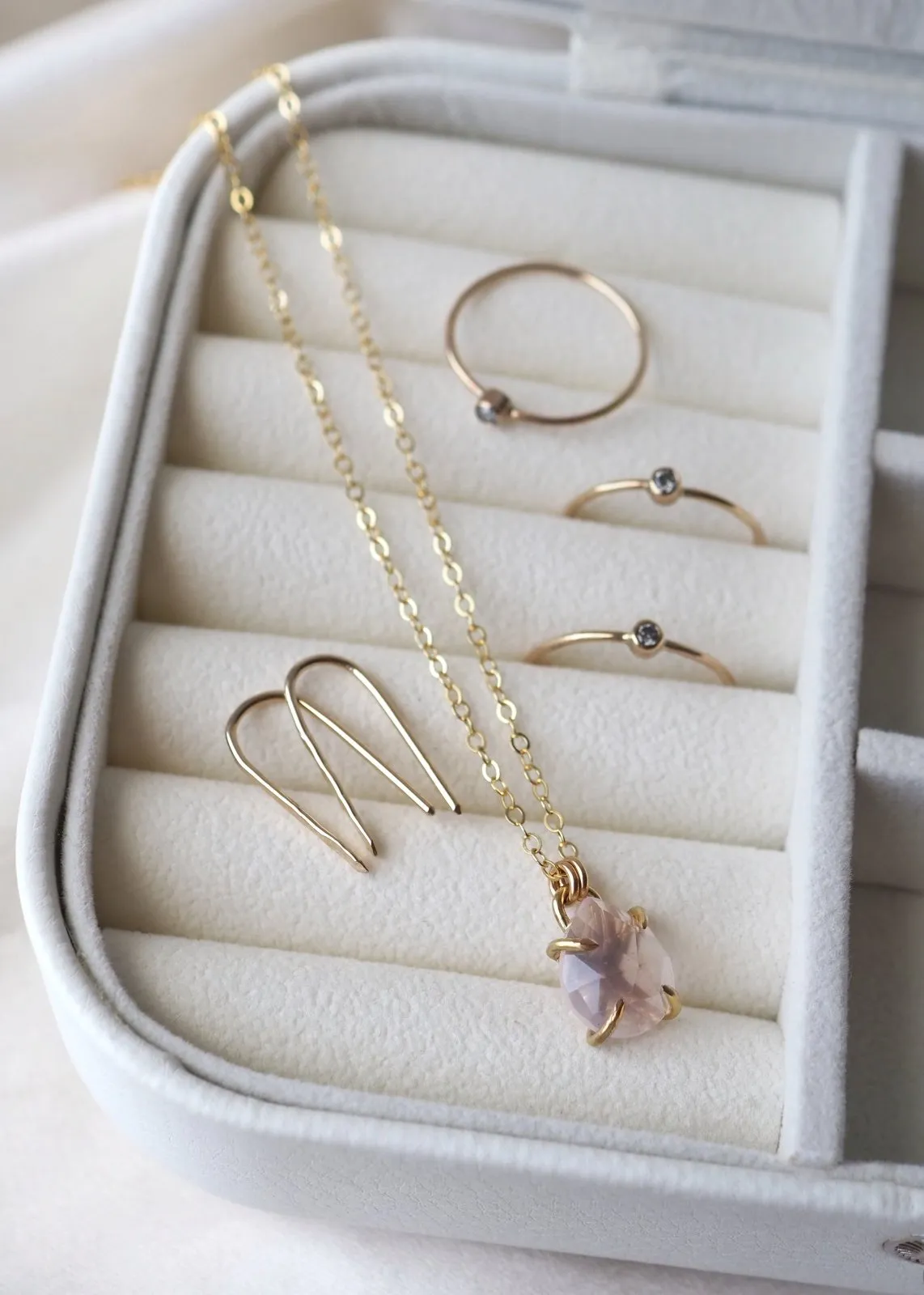 Virgo Necklace - Rose Quartz