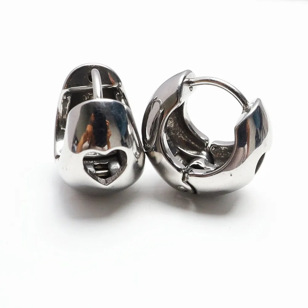 Wholesale Gold-plated Stainless Steel Hollow Love Earrings