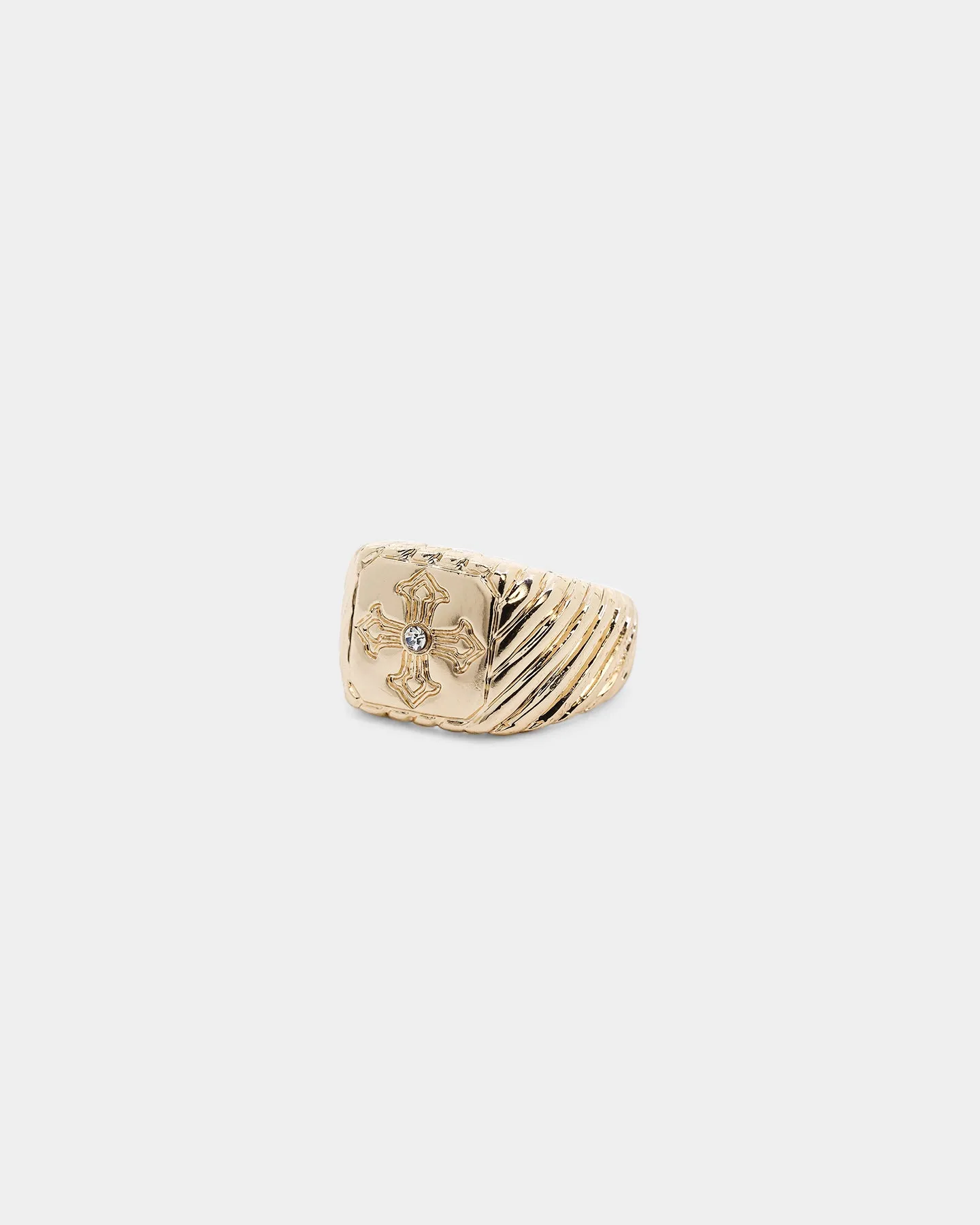 Wild for the Weekend Scripted Crystal Ring Pack Gold